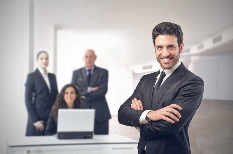 Tuyển dụng nhân sự cấp cao đòi hỏi sự đánh giá toàn diện về năng lực và mức độ tương thích chiến lược.